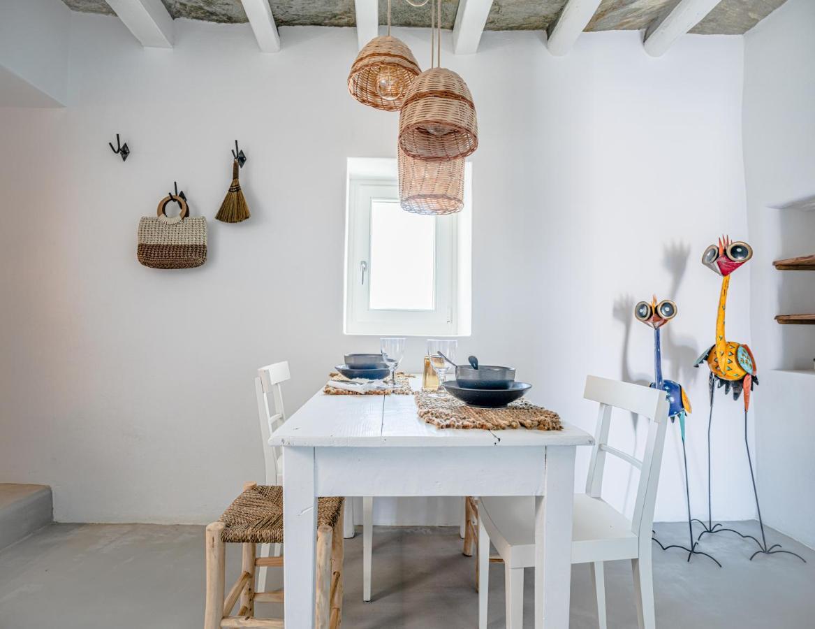Makarias Traditional Luxury Ano Meria