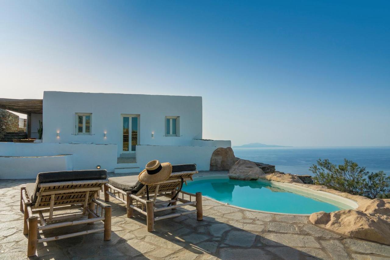 Makarias Traditional Luxury Villa *